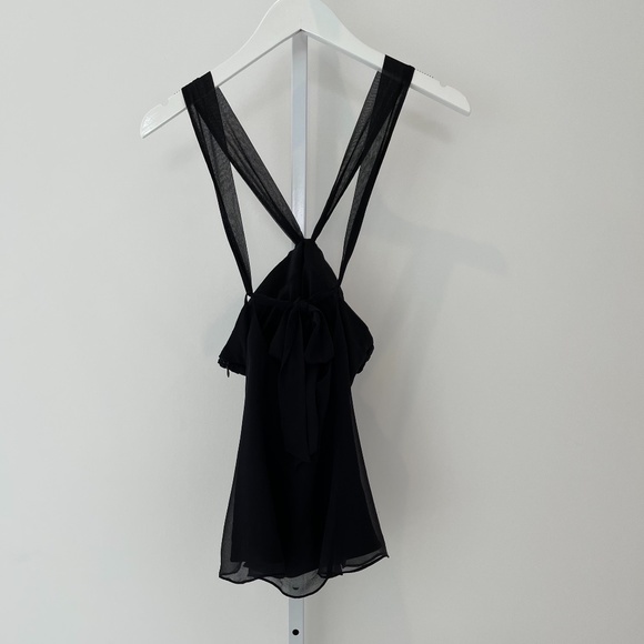 BCBG BLACK BACK TIE TOP SIZE SMALL - Picture 4 of 16